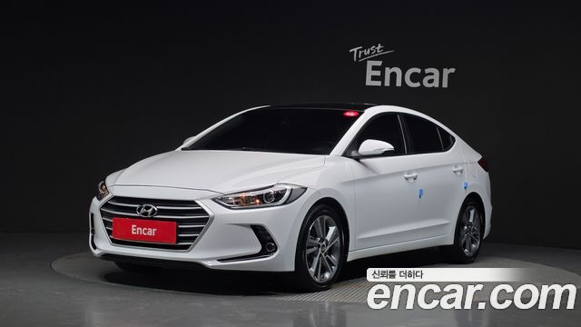 Hyundai AVANTE 2018 — photo 1