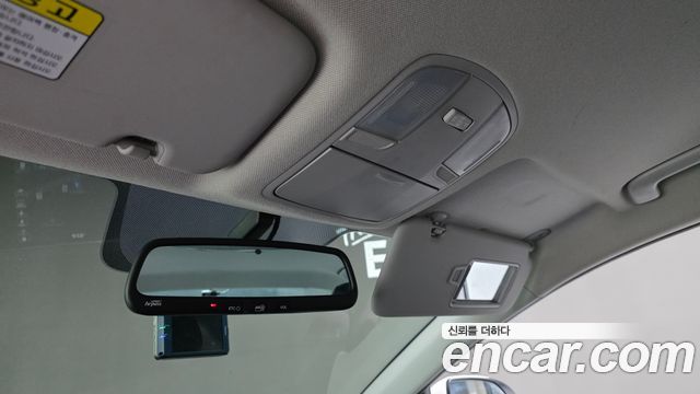 Hyundai AVANTE 2018 — photo 22