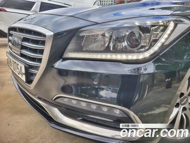 Genesis G80 2017 — photo 13