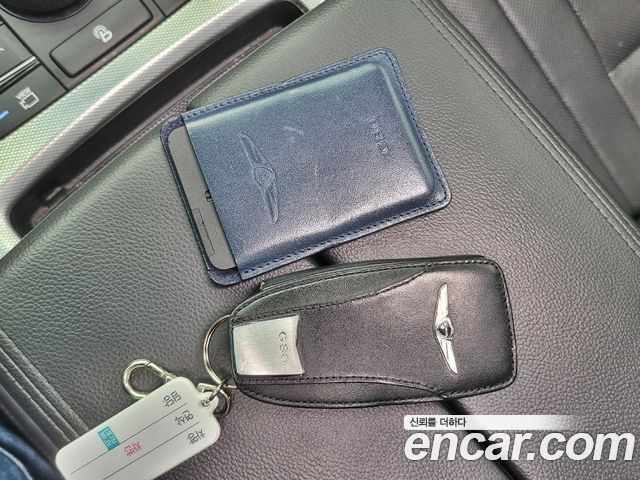 Genesis G80 2017 — photo 20