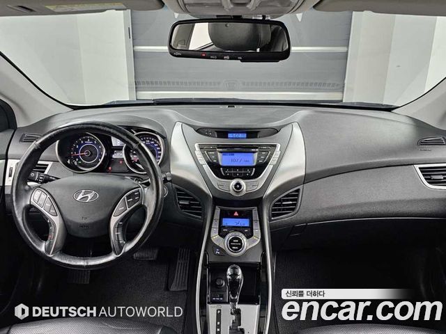 Hyundai AVANTE 2013 — photo 7