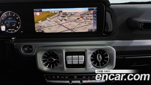 Mercedes-Benz G-Class 2021 — photo 18