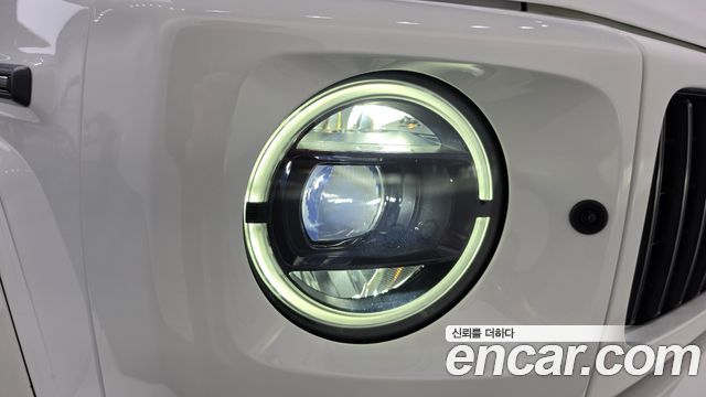 Mercedes-Benz G-Class 2021 — photo 8