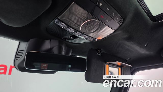 Mercedes-Benz G-Class 2021 — photo 27