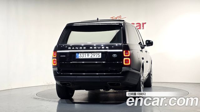 Land Rover Range Rover 2018 — photo 4