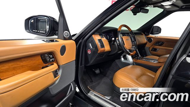 Land Rover Range Rover 2018 — photo 13