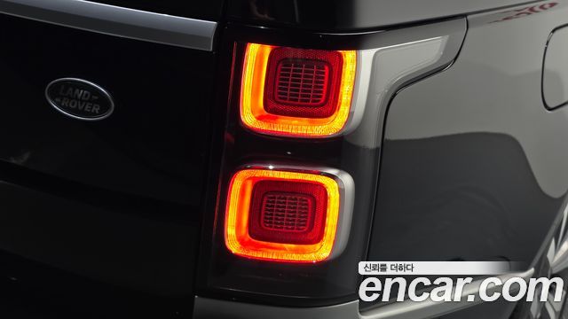 Land Rover Range Rover 2018 — photo 9