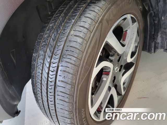 Renault Korea QM3 2013 — photo 5
