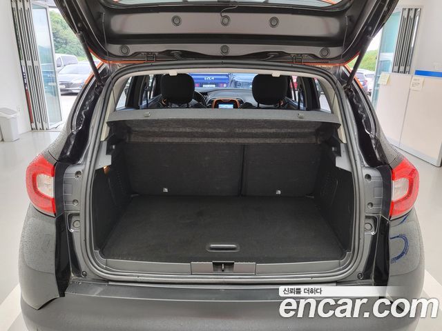 Renault Korea QM3 2013 — photo 11