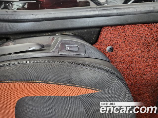 Renault Korea QM3 2013 — photo 13