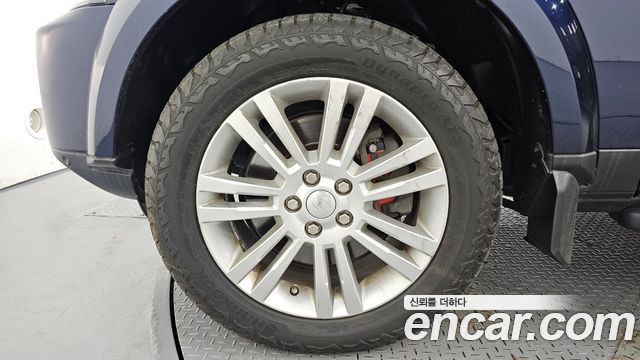 Land Rover Discovery 2016 — photo 5