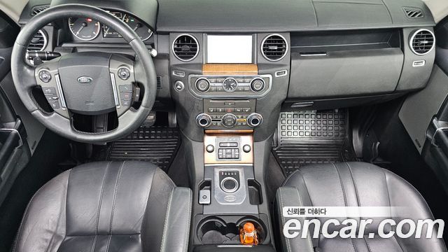 Land Rover Discovery 2016 — photo 7