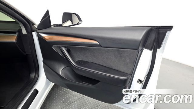 Tesla Model 3 2022 — photo 14