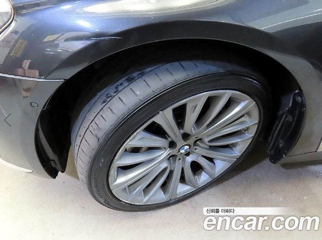 BMW 7-Series 2016 — photo 20