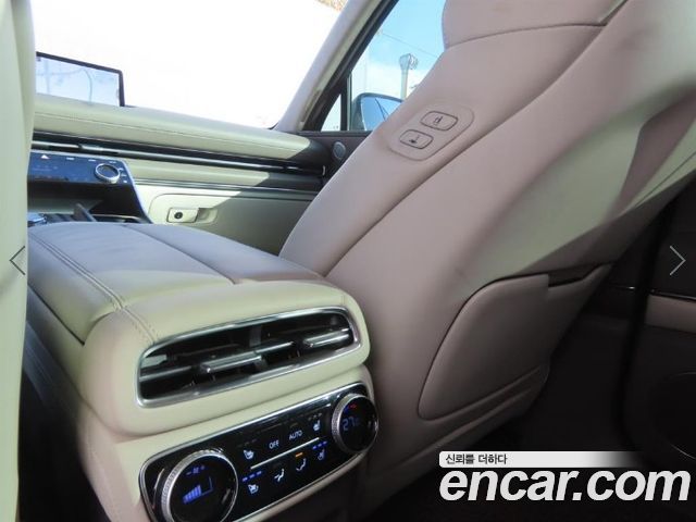 Genesis GV80 2023 — photo 8