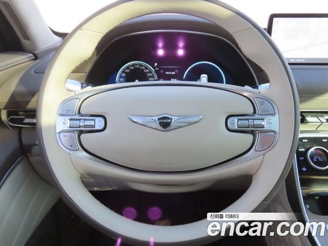 Genesis GV80 2023 — photo 11