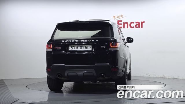 Land Rover Range Rover Sport 2016 — photo 4