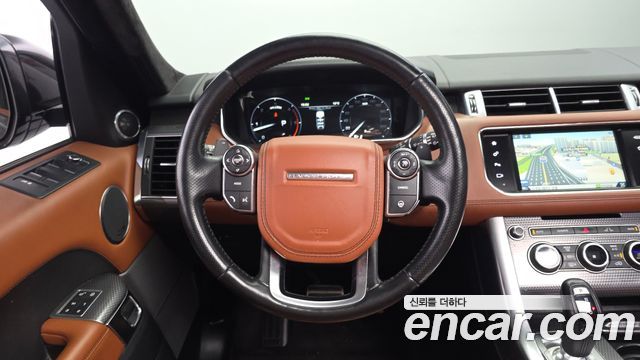 Land Rover Range Rover Sport 2016 — photo 14