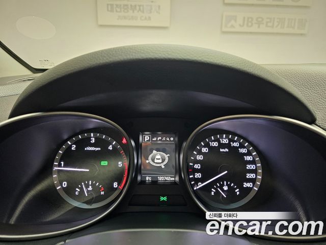 Hyundai Santafe 2018 — photo 8