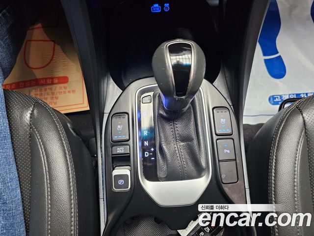 Hyundai Santafe 2018 — photo 9