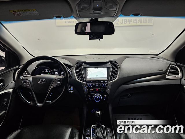 Hyundai Santafe 2018 — photo 15