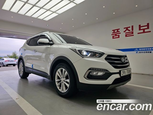 Hyundai Santafe 2018 — photo 17