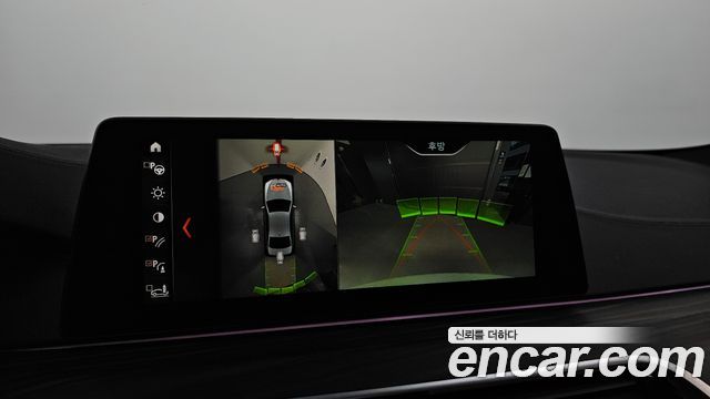BMW 5-Series 2017 — photo 21