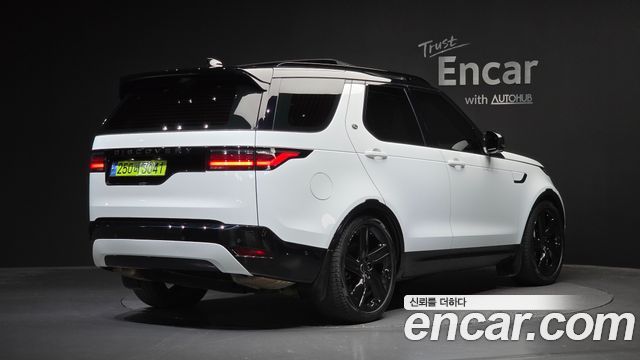 Land Rover Discovery 2024 — photo 2