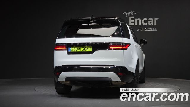 Land Rover Discovery 2024 — photo 4