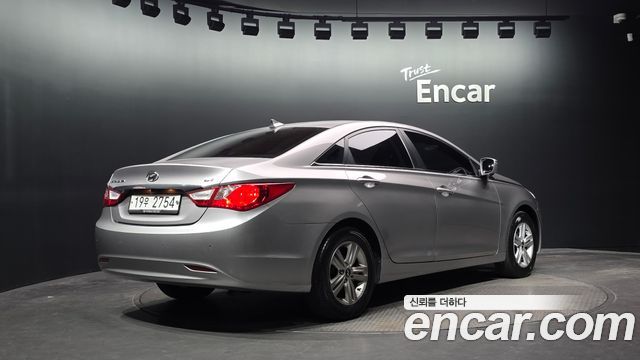 Hyundai Sonata 2013 — photo 2