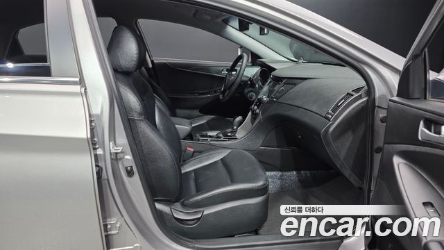 Hyundai Sonata 2013 — photo 11
