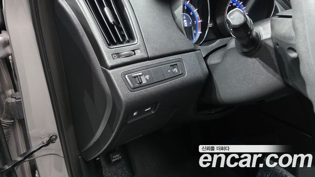 Hyundai Sonata 2013 — photo 18