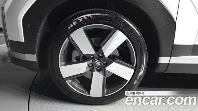 Hyundai Santafe 2025 — photo 5