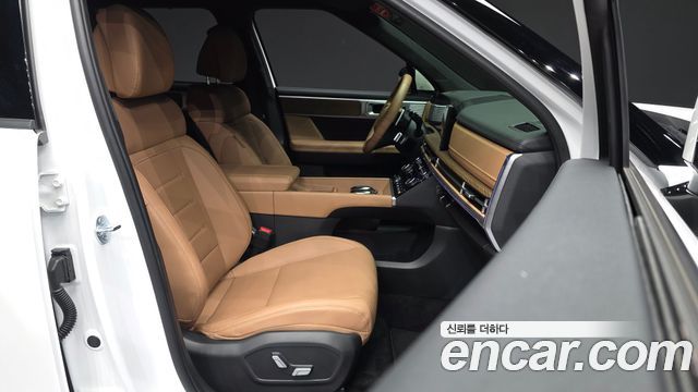 Hyundai Santafe 2025 — photo 17