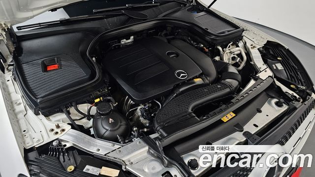 Mercedes-Benz GLC-Class 2021 — photo 6