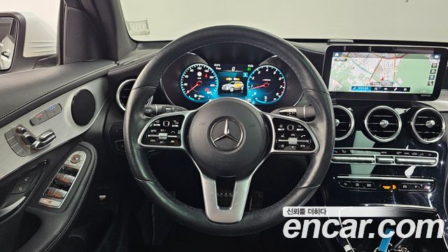 Mercedes-Benz GLC-Class 2021 — photo 14