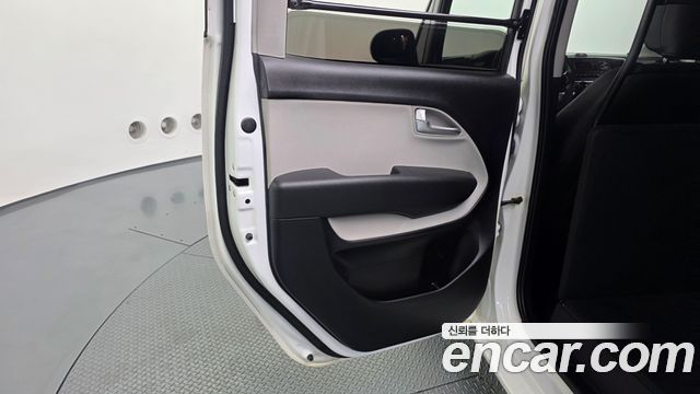 Kia RAY 2022 — photo 15