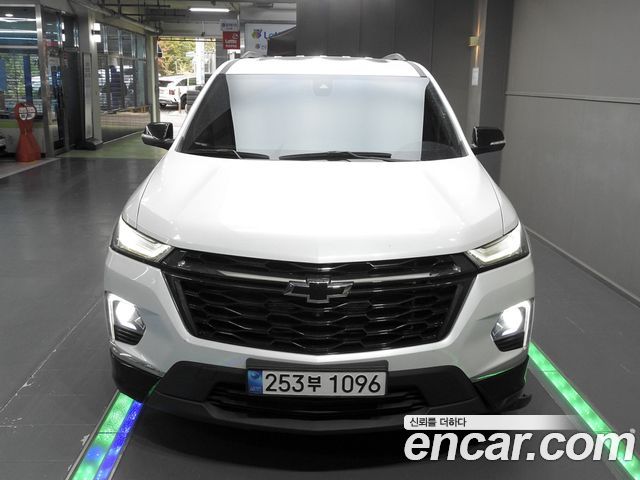 Chevrolet Korea Traverse 2023 — photo 3