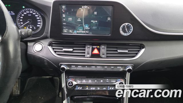 Hyundai Grandeur 2018 — photo 19