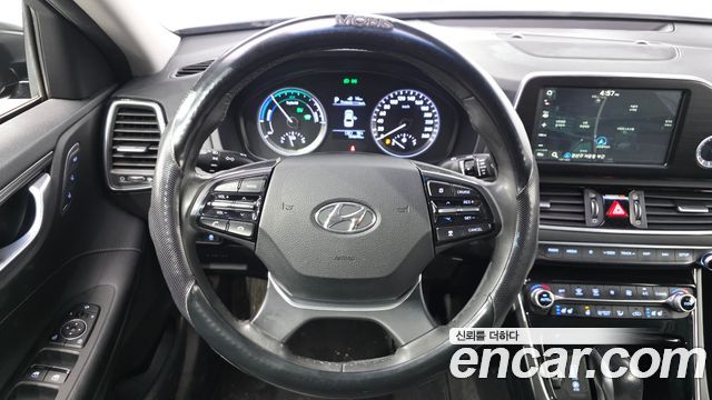 Hyundai Grandeur 2018 — photo 20