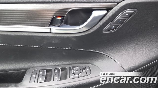 Hyundai Grandeur 2018 — photo 29