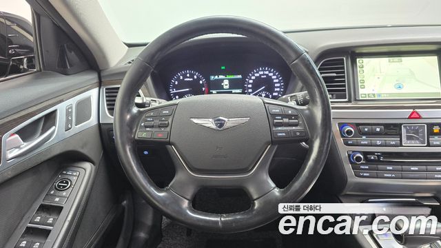 Genesis G80 2017 — photo 13