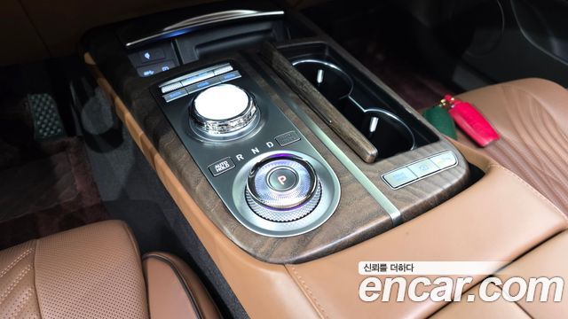 Genesis G80 2023 — photo 12