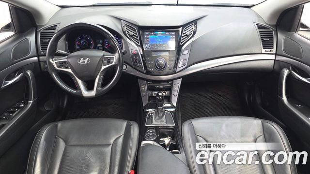 Hyundai i40 2012 — photo 10
