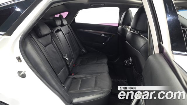 Hyundai i40 2012 — photo 18