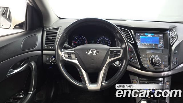 Hyundai i40 2012 — photo 19