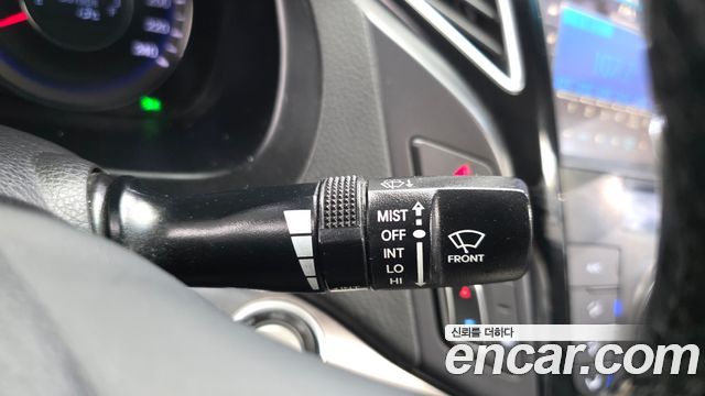 Hyundai i40 2012 — photo 26