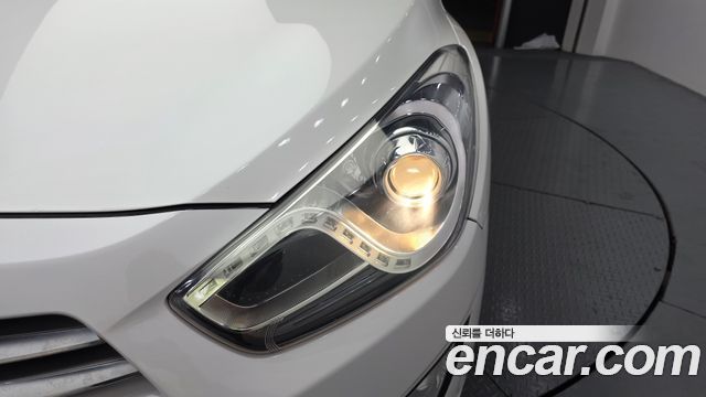 Hyundai i40 2012 — photo 8