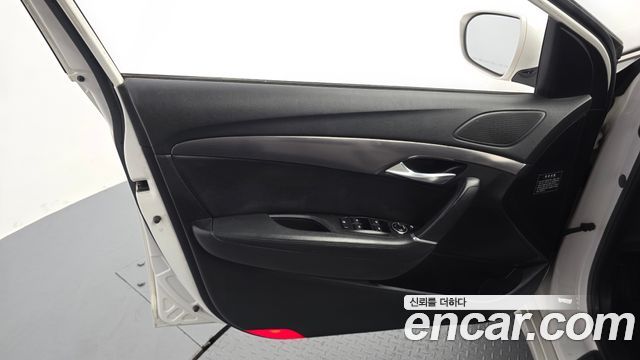 Hyundai i40 2012 — photo 14