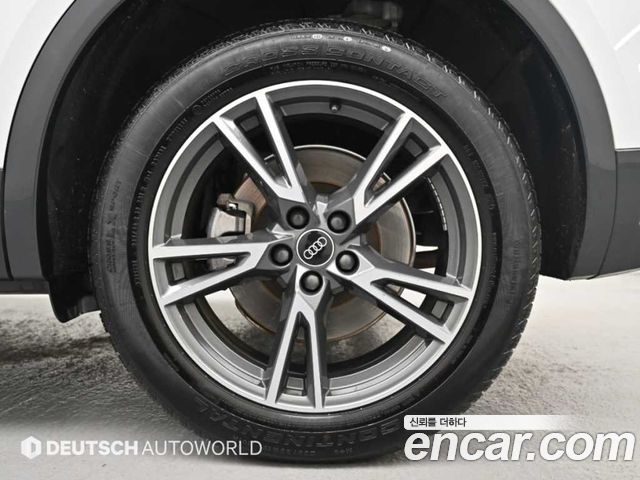 Audi Q5 2021 — photo 5